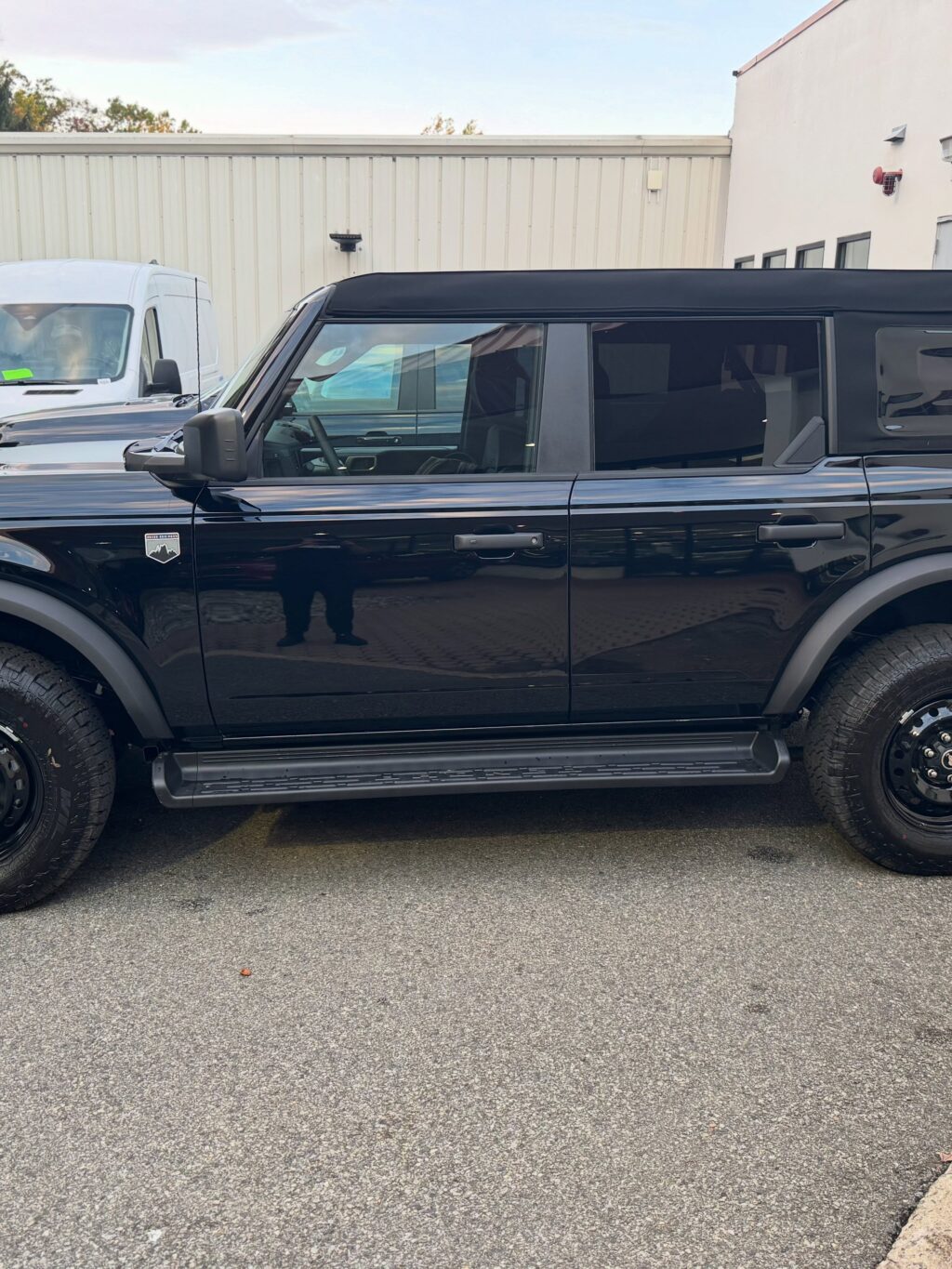 Instagram post from lfgauto. This post is in position 1.